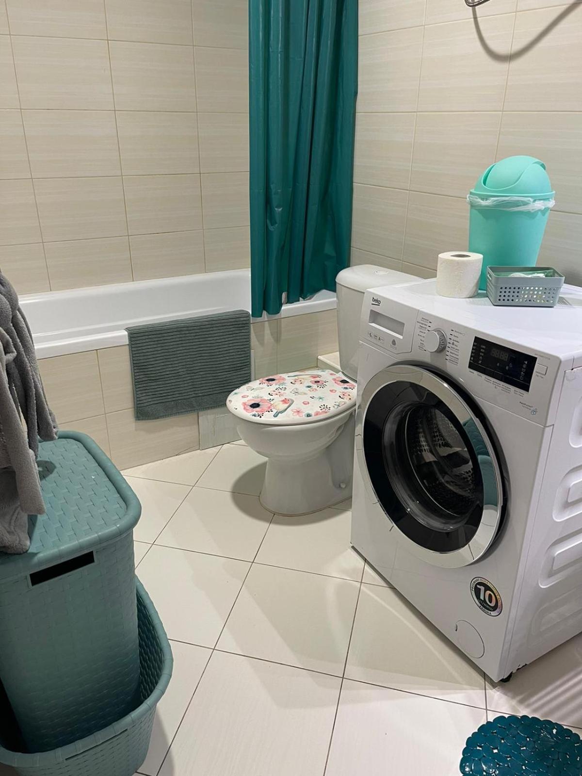 Velky Apartman Bratislava Esterno foto