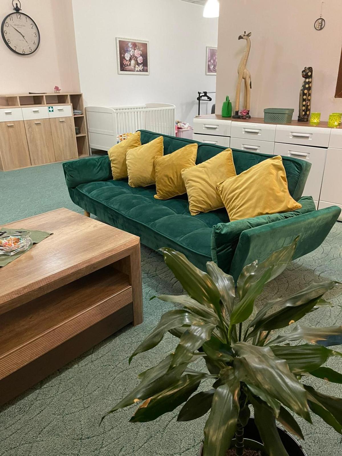 Velky Apartman Bratislava Esterno foto